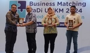 PT Nindya Karya berhasil meraih peringkat pertama Nilai Belanja Terbesar BUMN Type C melalui platform Padi UMKM,Kamis (7/3)