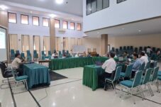 Fakultas Kehutanan Unhas Selenggarakan Workshop untuk Tingkatkan Kemampuan Dosen dalam Menulis Karya Ilmiah
