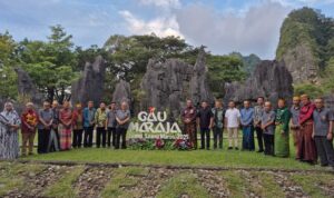 Pemerintah Kabupaten Maros resmi meluncurkan kegiatan festival budaya Gau Maraja Leang-Leang 2025, Sabtu (3/5/2025).di Taman Arkeologi Leang-leang.