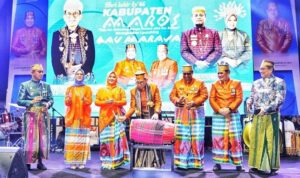 Buka Festival Gau' Maraja, Menbud Fadli Zon Bicara Budaya-Jejak Peradaban Maros