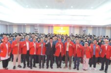 Rektor Unhas Lantik dan Ambil Sumpah 429 Pegawai Baru