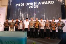 Para Penerima Penghargaan PadiUMKM Award