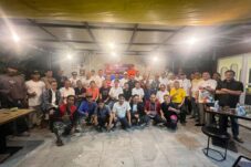 Foto bersama peserta IDC Turnamen IKA TEK Unhas