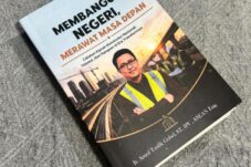Buku "Membangun Negeri, Merawat Masa Depan"